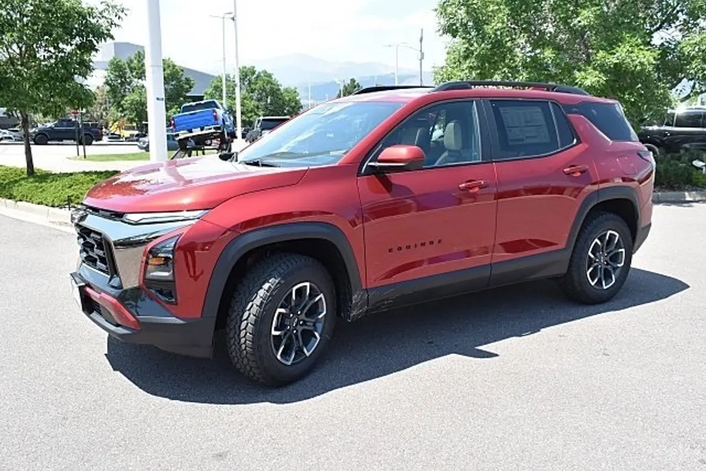 2026 Chevrolet Equinox ACTIV photo 1