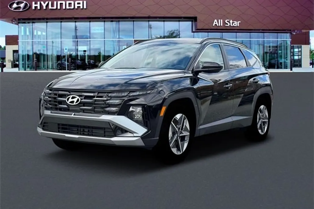 2025 Hyundai Tucson SE photo 1