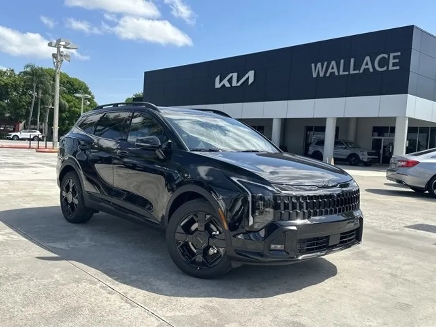 2026 Kia Sportage X-Line photo 1
