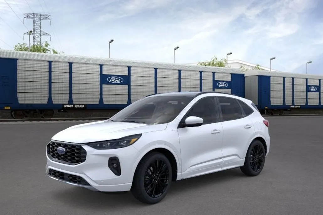 2025 Ford Escape Elite photo 1