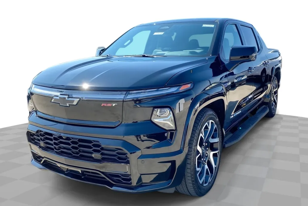 2024 Chevrolet Silverado EV RST photo 1