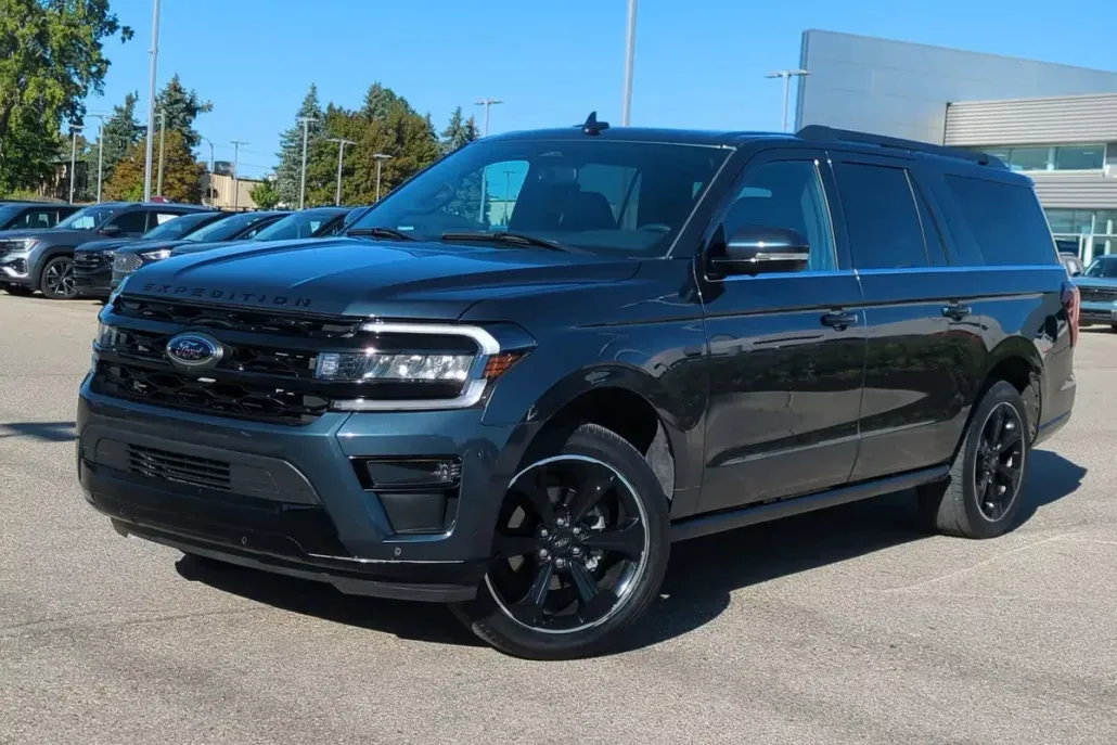 2024 Ford Expedition MAX Limited photo 1