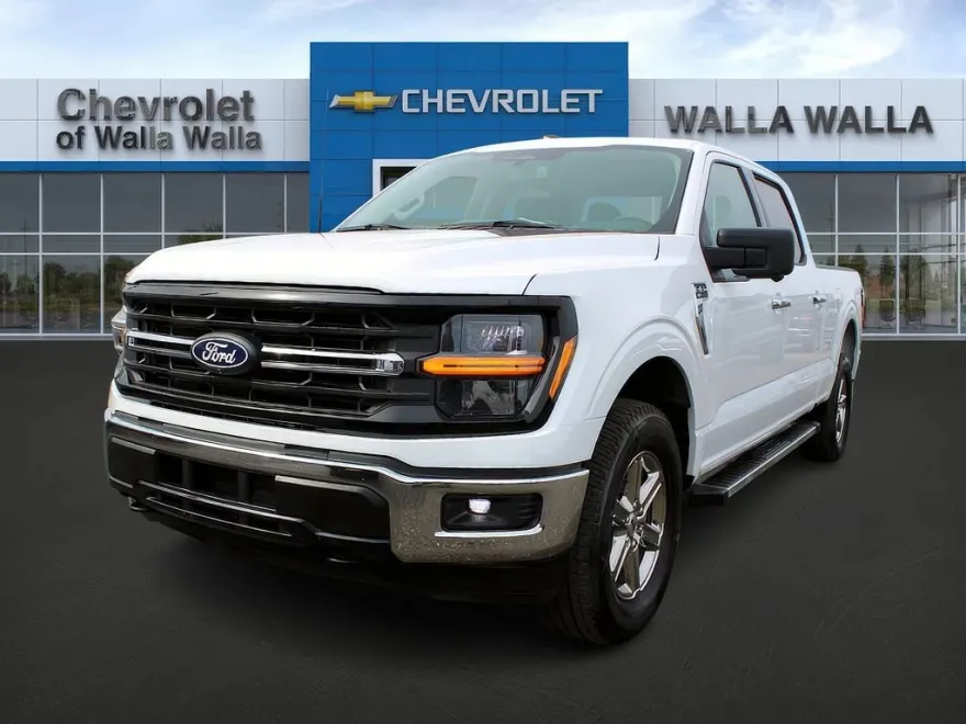 2024 Ford F-150 XLT photo 1