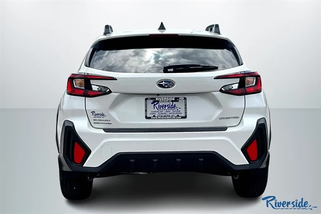2025 Subaru Crosstrek Premium photo 1