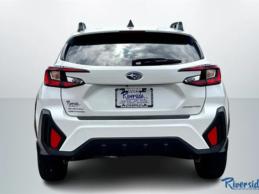 2025 Subaru Crosstrek Premium photo 1