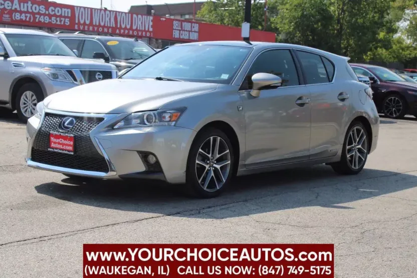 2017 Lexus CT photo 1
