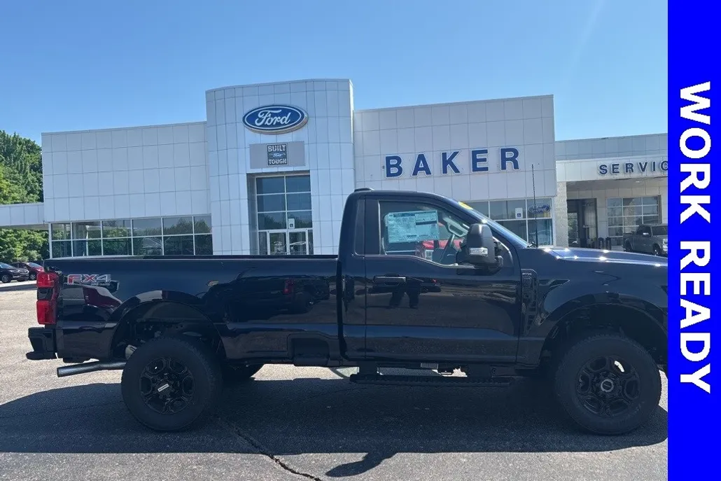 2025 Ford F-350 photo 1