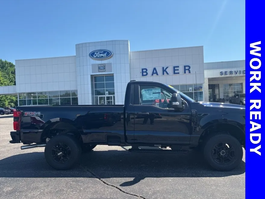 2025 Ford F-350 photo 1