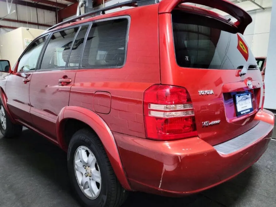 2003 Toyota Highlander Limited photo 1