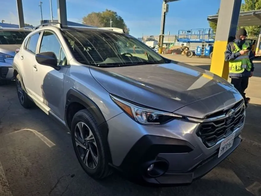 2024 Subaru Crosstrek Premium photo 1