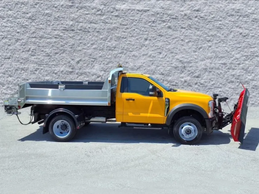 2023 Ford F-450 XL photo 1