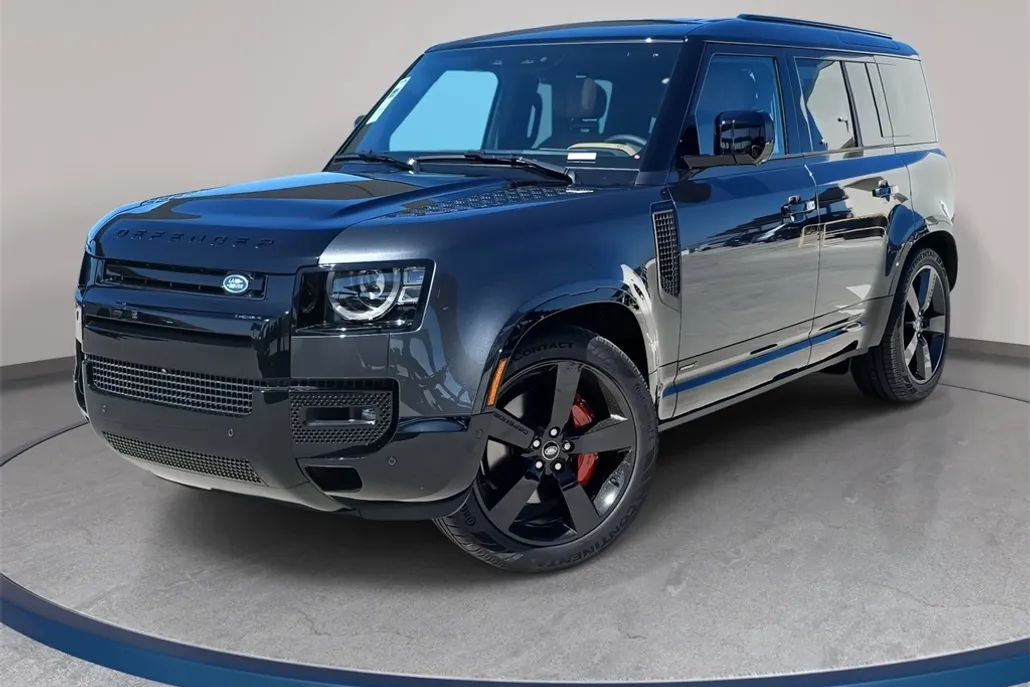 2025 Land Rover Defender 110 X photo 1