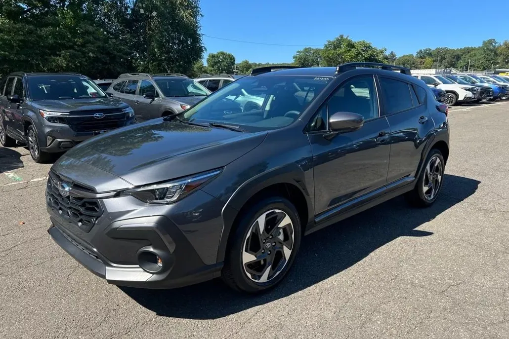 2025 Subaru Crosstrek Limited photo 1
