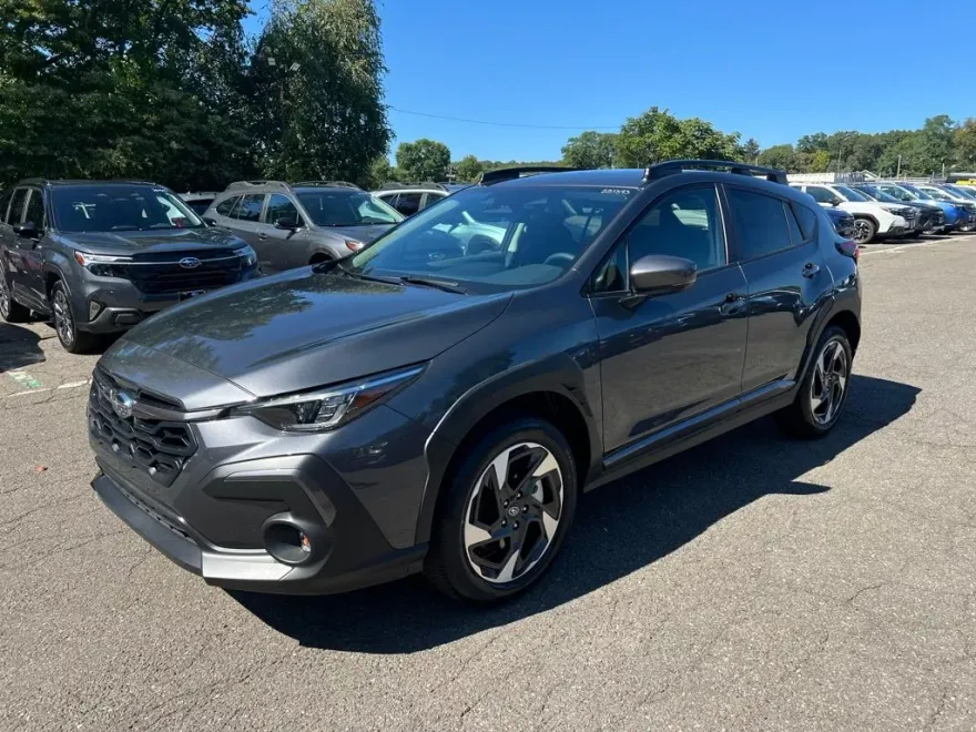 2025 Subaru Crosstrek Limited photo 1