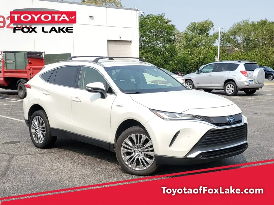 2021 Toyota Venza XLE photo 1