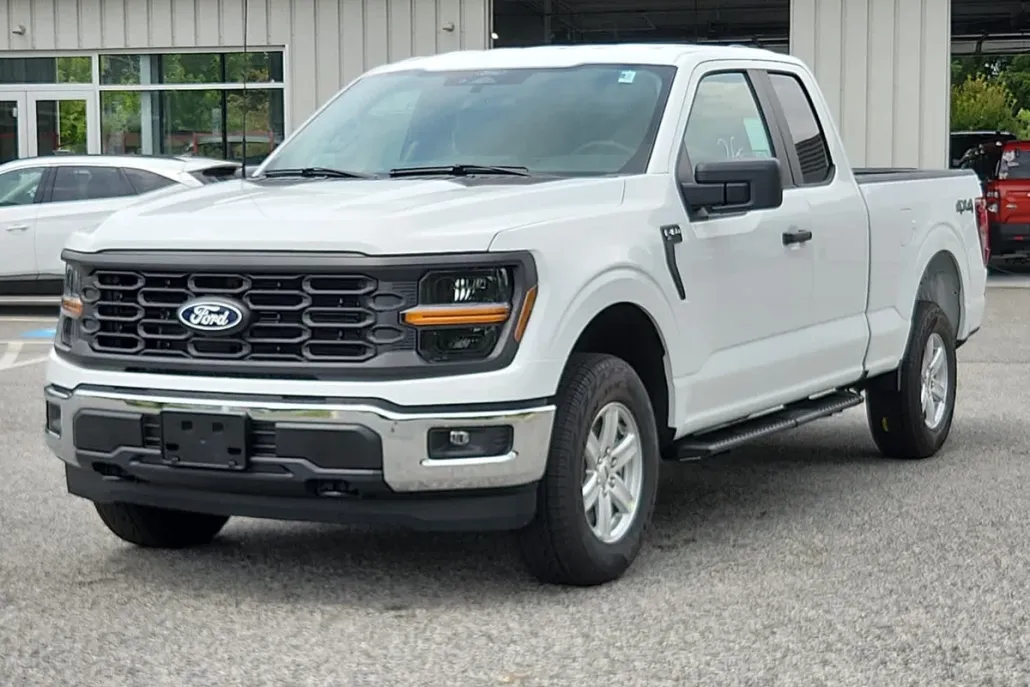 2025 Ford F-150 XL photo 1