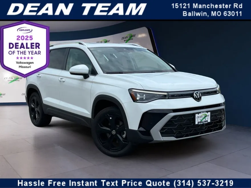 2025 Volkswagen Taos SEL photo 1