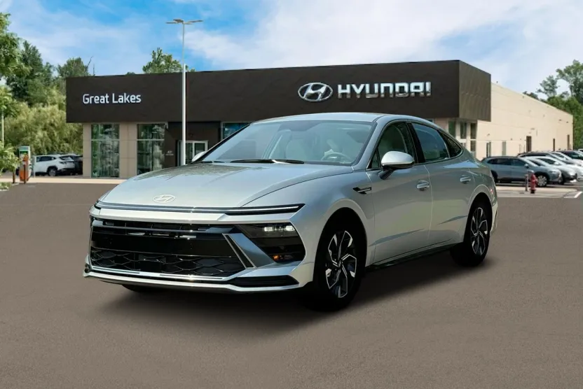 2025 Hyundai Sonata SEL photo 1