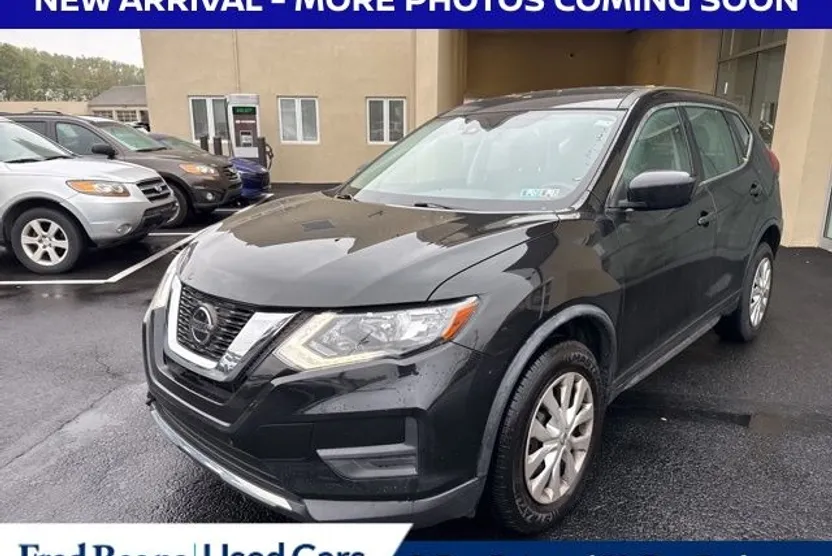 2020 Nissan Rogue S photo 1