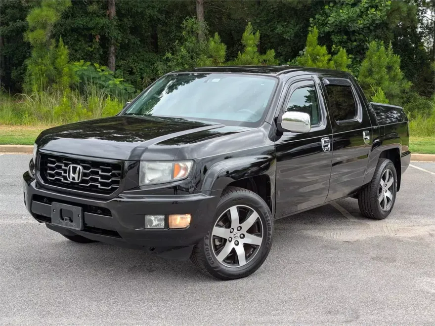 2014 Honda Ridgeline SE photo 1