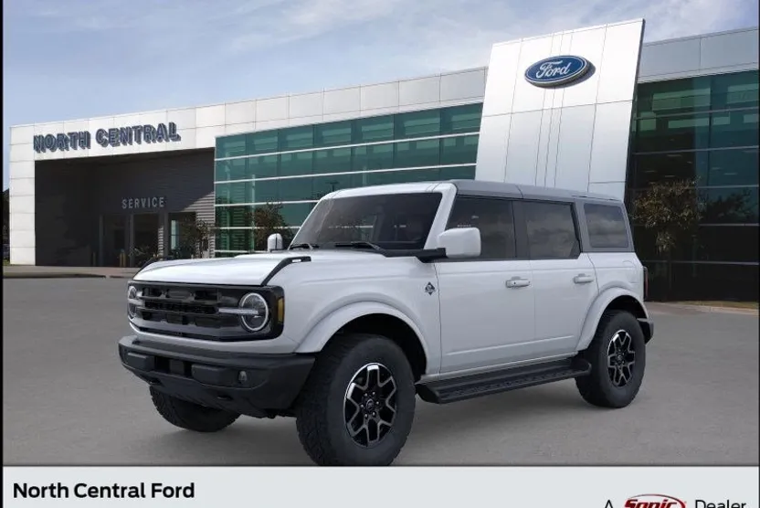 2025 Ford Bronco Outer Banks photo 1