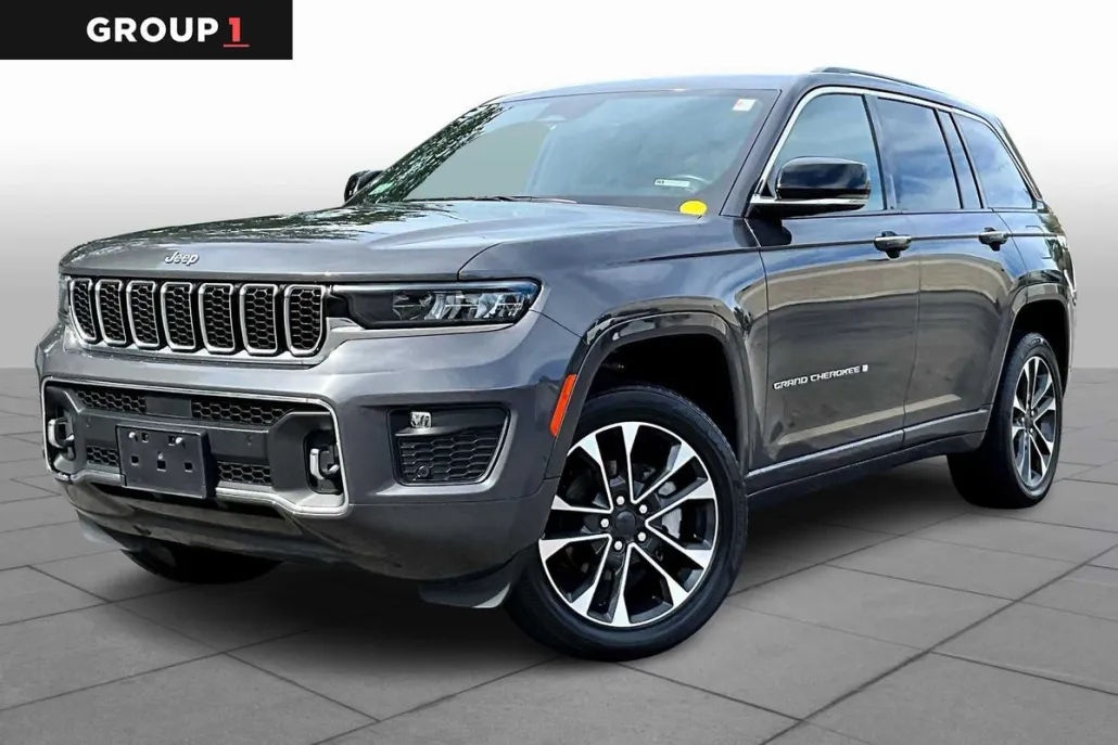 2022 Jeep Grand Cherokee Overland photo 1