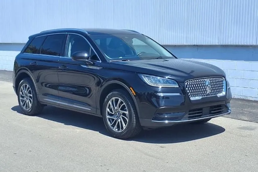 2022 Lincoln Corsair Standard photo 1