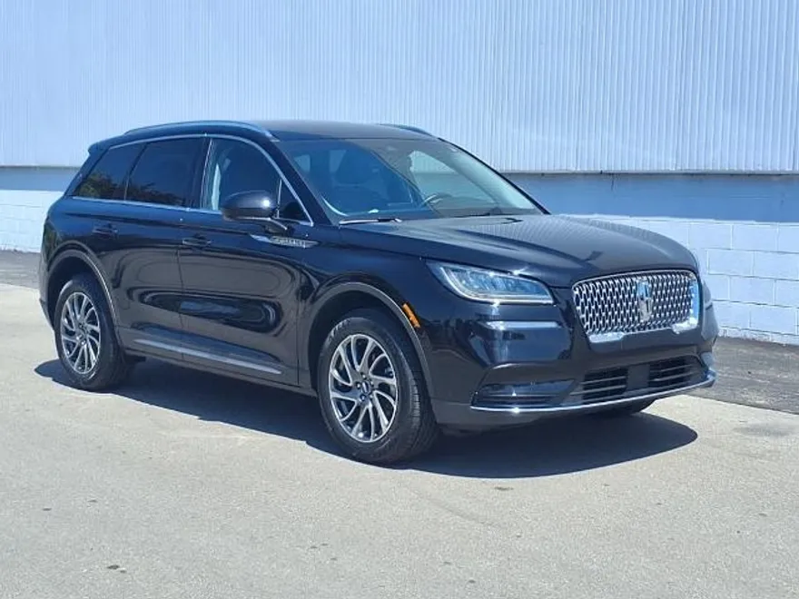 2022 Lincoln Corsair Standard photo 1