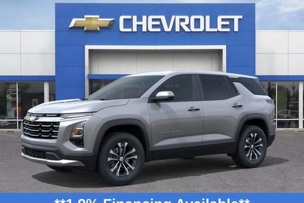 2026 Chevrolet Equinox LT photo 1