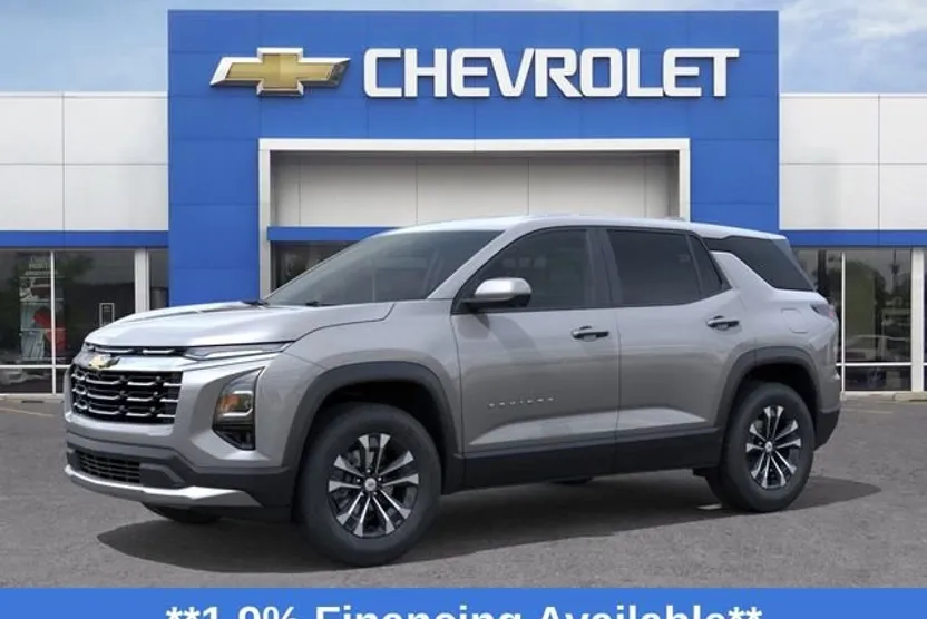 2026 Chevrolet Equinox LT photo 1