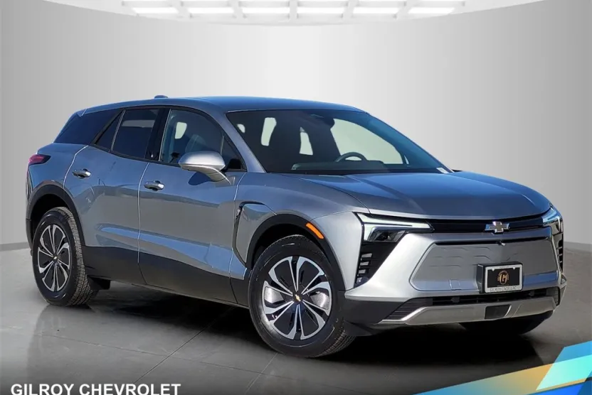 2025 Chevrolet Blazer EV photo 1