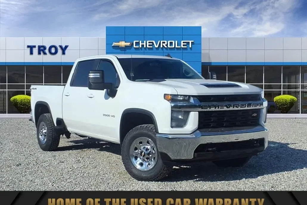 2022 Chevrolet Silverado 3500HD LT photo 1