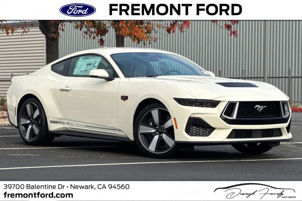 2025 Ford Mustang GT Premium photo 1