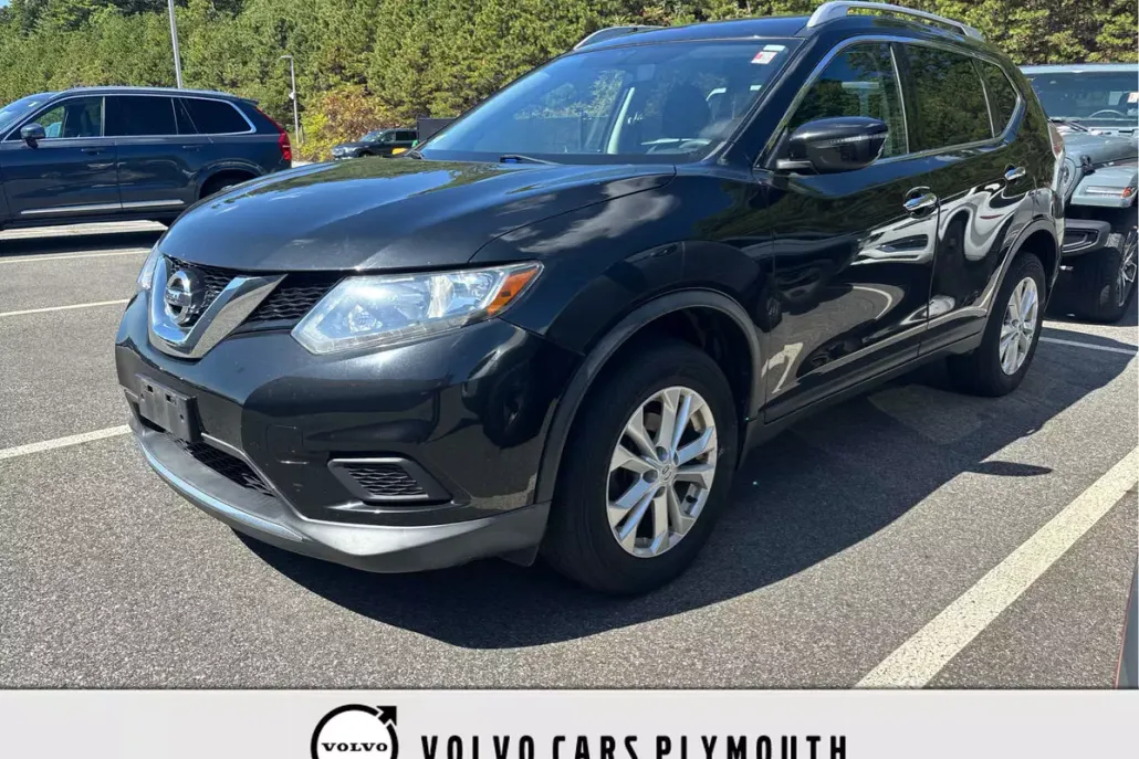 2016 Nissan Rogue SV photo 1