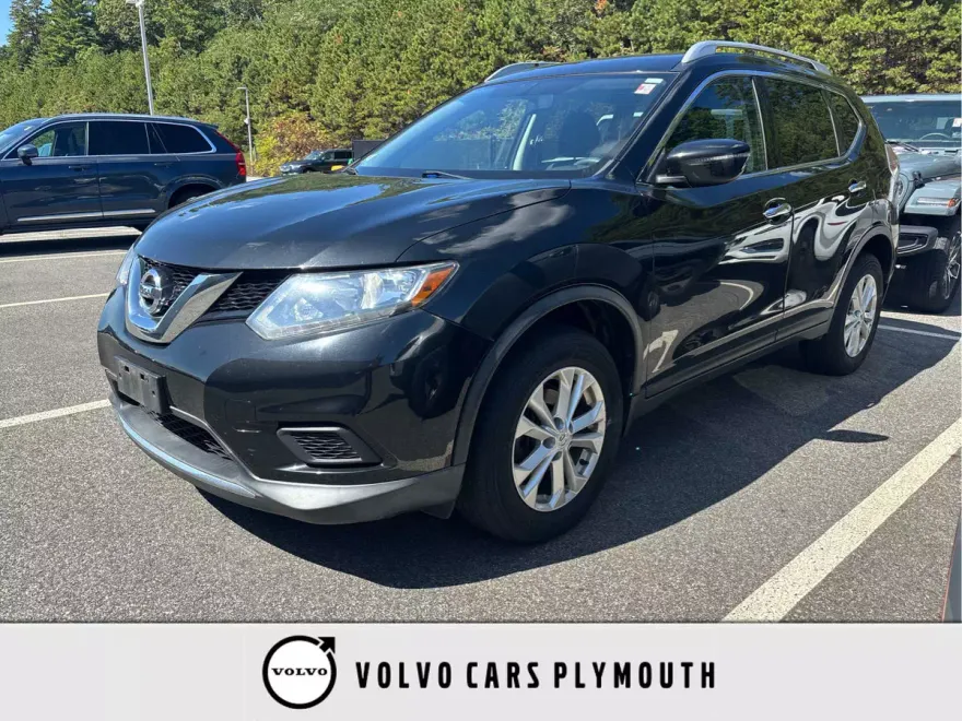 2016 Nissan Rogue SV photo 1