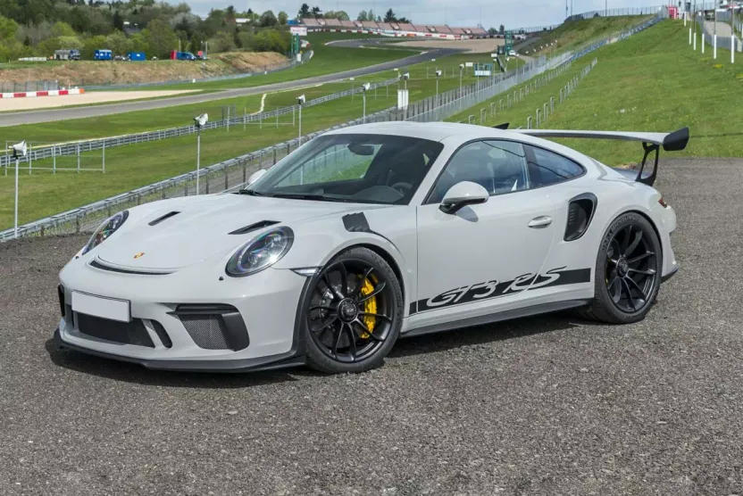 2019 Porsche 911 GT3 RS Coupe photo 1
