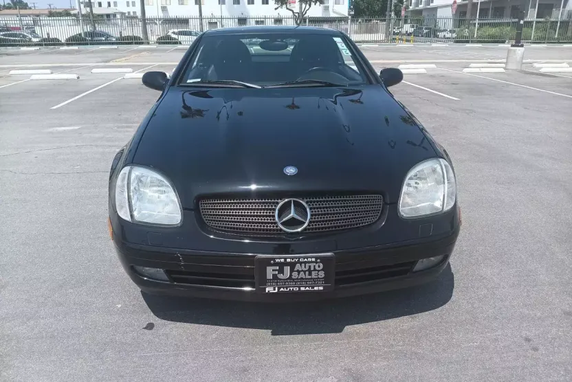 2000 Mercedes Benz SLK 230 photo 1