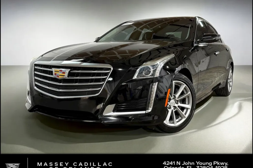 2019 Cadillac CTS Luxury Sedan photo 1