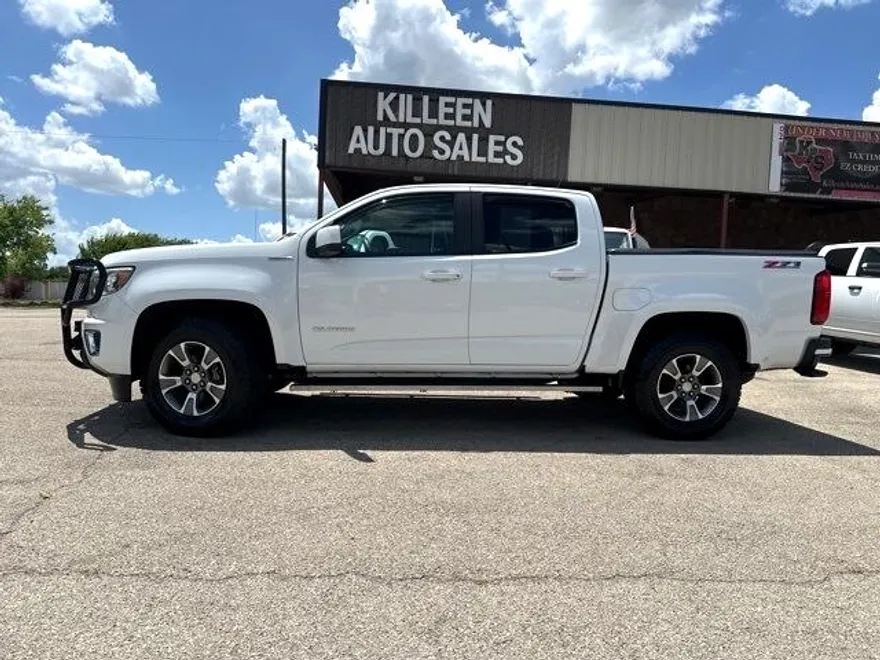 2017 Chevrolet Colorado Z71 photo 1