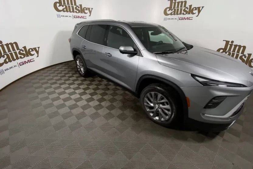 2026 Buick Enclave Preferred photo 1