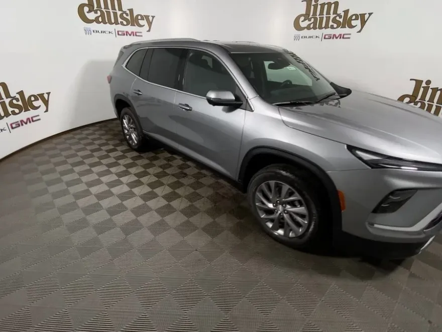 2026 Buick Enclave Preferred photo 1