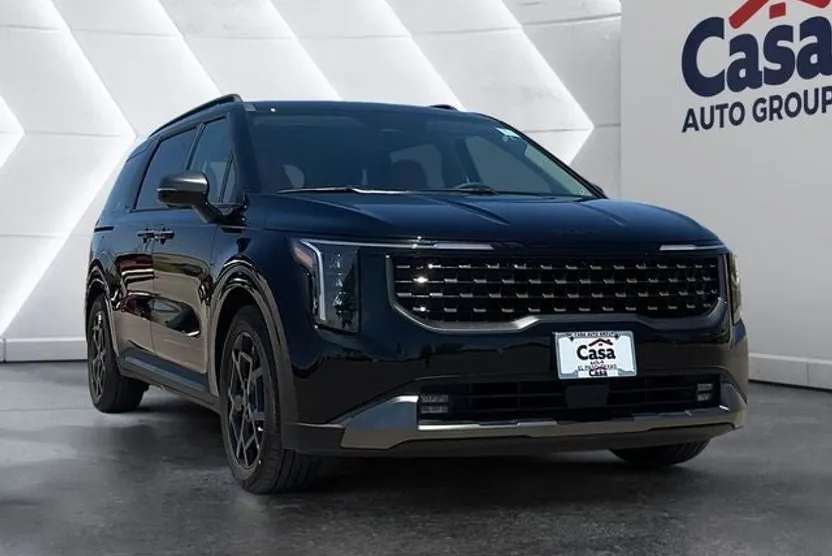 2026 Kia Carnival SX photo 1