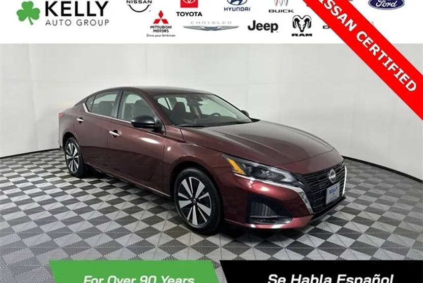 2025 Nissan Altima 2.5 SV photo 1