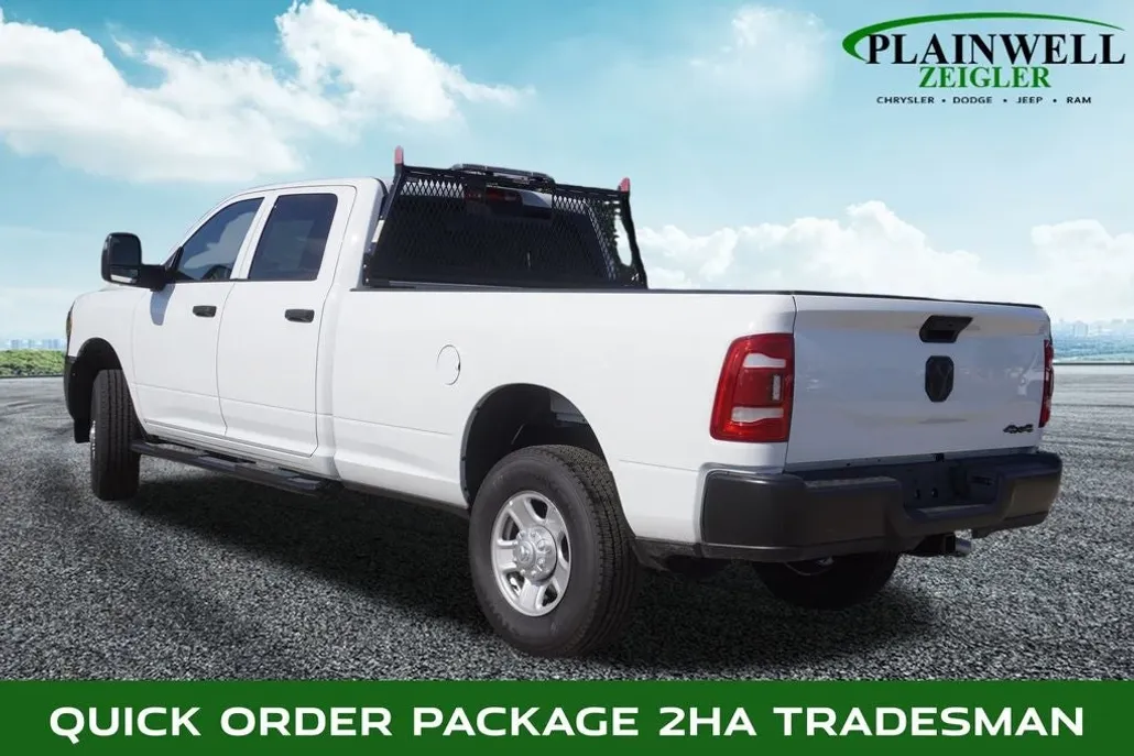 2024 Ram 3500 Tradesman photo 1