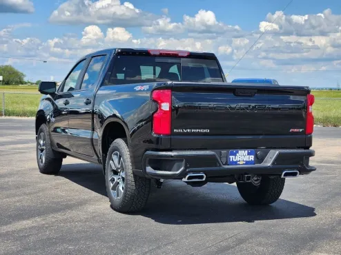2025 Chevrolet Silverado 1500 RST photo 4