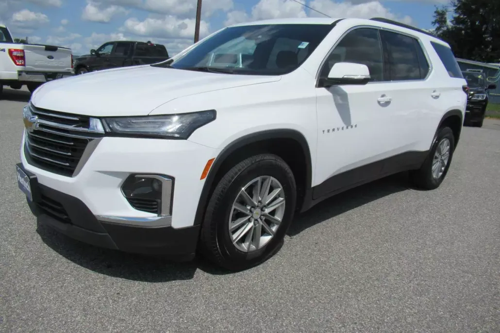 2023 Chevrolet Traverse Cloth photo 1