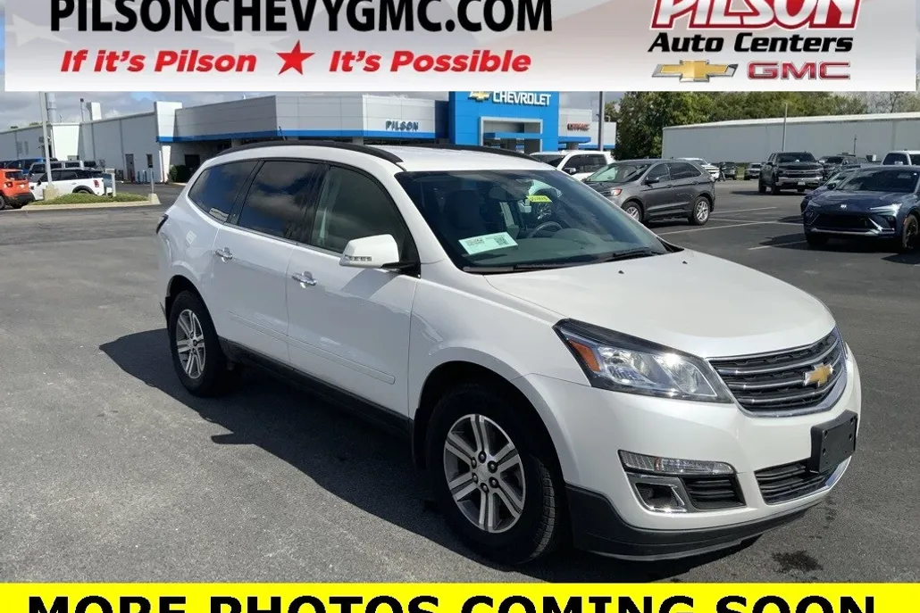 2017 Chevrolet Traverse 1LT photo 1
