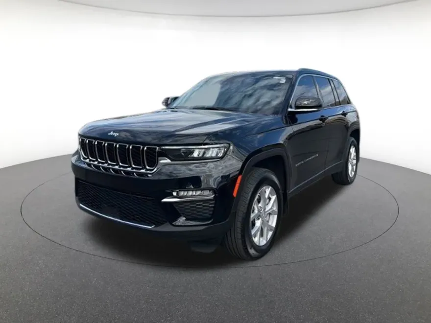 2024 Jeep Grand Cherokee Limited photo 1