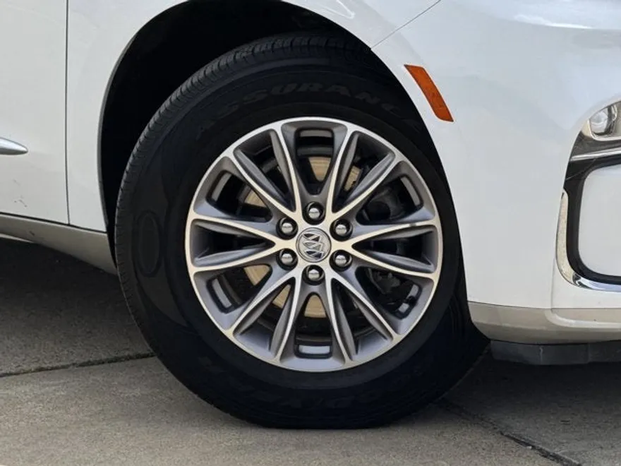 2024 Buick Enclave Premium photo 1