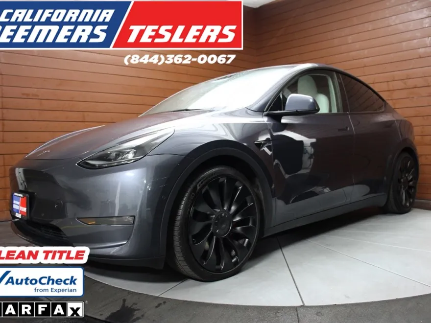 2022 Tesla Model Y Performance photo 1